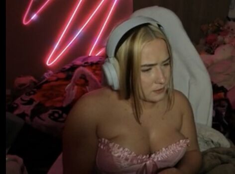 Full leaked Baabybrook private photo