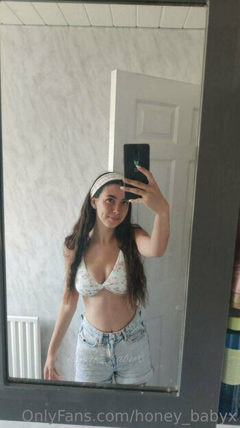 Full leaked Baby ash private photo