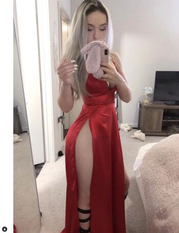 Full leaked Babyblubunny page private photo