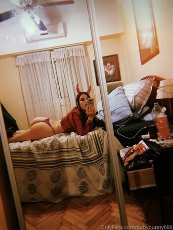 Full leaked Babybunny private photo