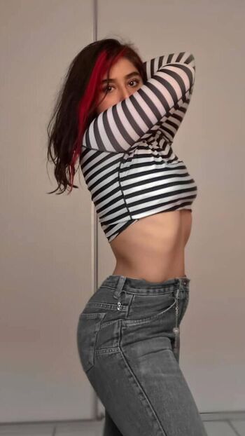 Full leaked Babynhoauwu private photo