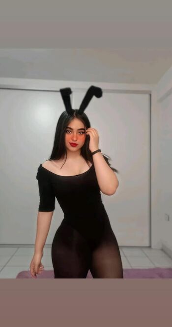 Full leaked Babynhoauwu private photo