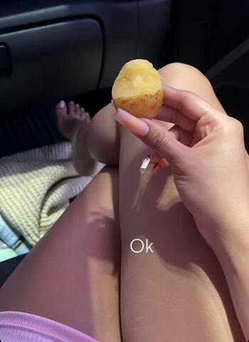 Full leaked Babyraena private photo