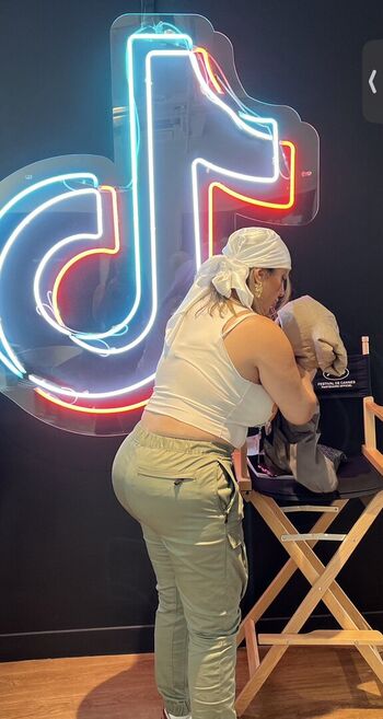 Full leaked Baddestines private photo