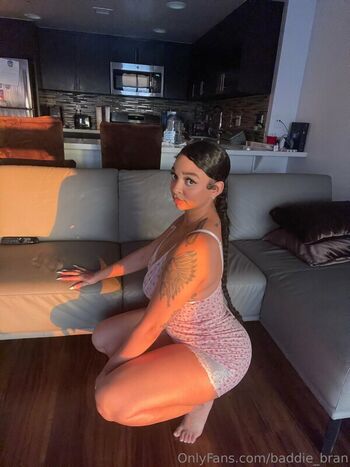 Full leaked Baddie bran page private photo