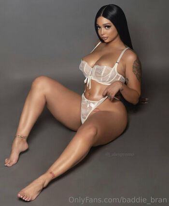 Full leaked Baddie bran private photo