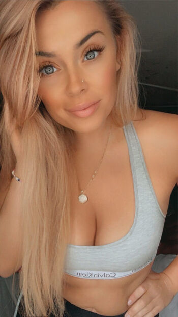 Full leaked Baddie tiffani private photo