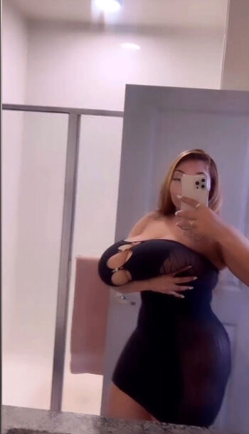 Full leaked Badgirl tami private photo