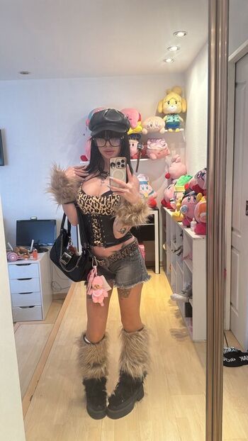 Full leaked Badkabrona private photo