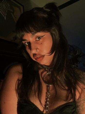 Full leaked Badnosebleed private photo
