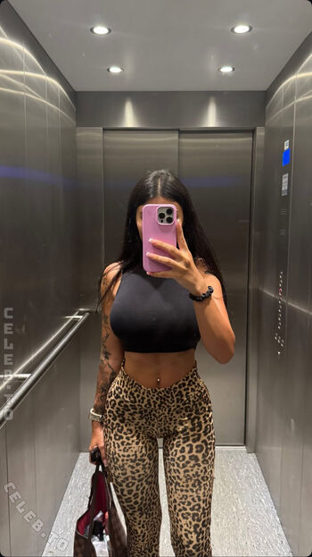 Full leaked Badshawty private photo