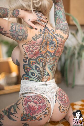 Full leaked Bae suicide private photo