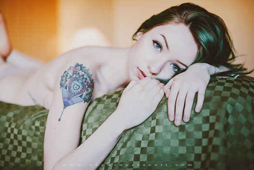 Full leaked Baesuicide private photo