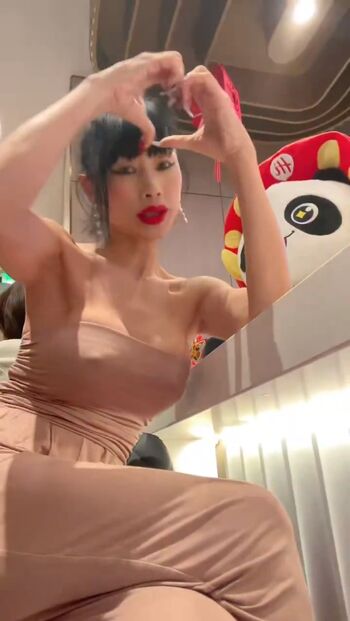 Full leaked Bai ling  page private photo
