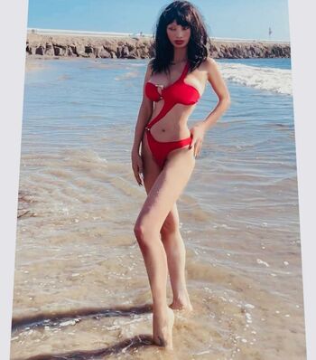 Full leaked Bai ling private photo