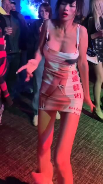 Full leaked Bai ling  page private photo