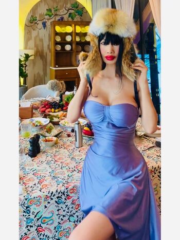 Full leaked Bai ling  page private photo
