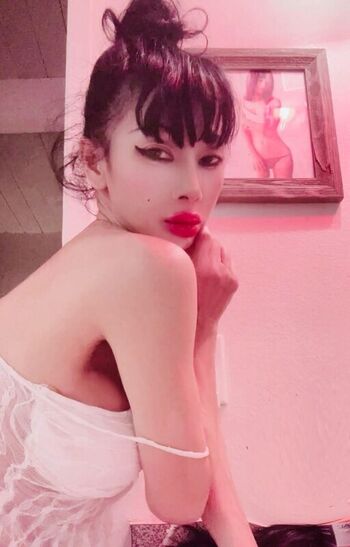 Full leaked Bai ling  page private photo