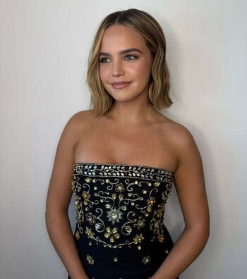 Full leaked Bailee madison private photo