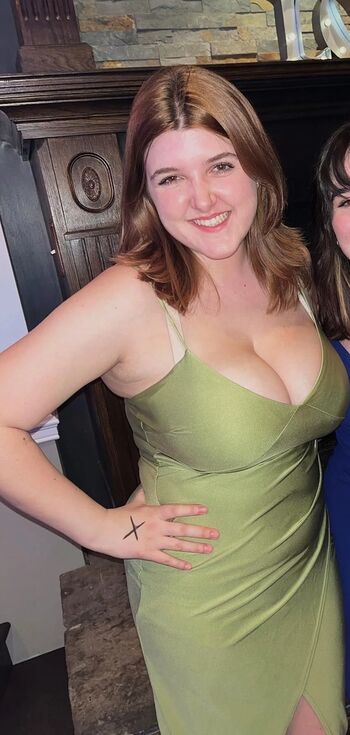 Full leaked Bailey croft private photo