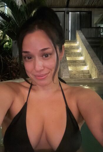 Full leaked Bailey flores private photo