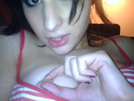 Full leaked Bailey jay page private photo