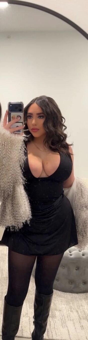 Full leaked Bailey mcavoy private photo
