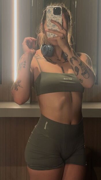 Full leaked Baileygoat private photo