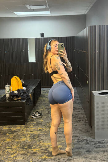 Full leaked Baileygoat private photo