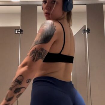 Full leaked Baileygoat private photo