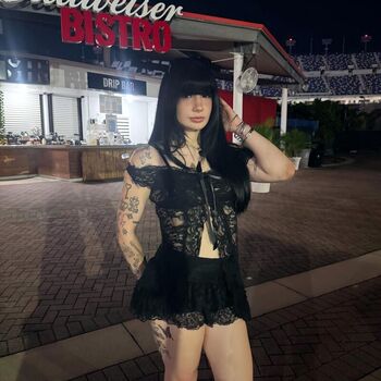 Full leaked Baileyspinn private photo