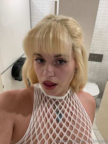 Full leaked Bambi b private photo