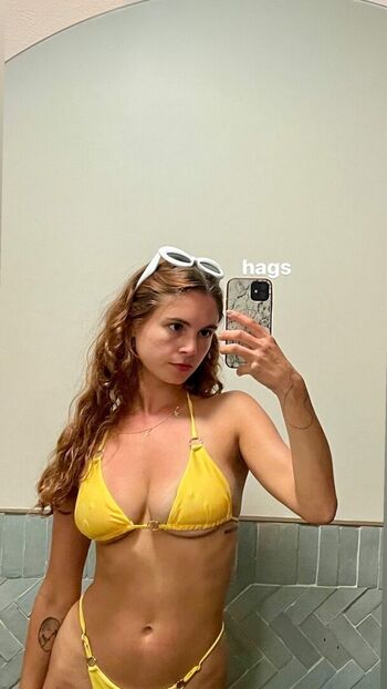 Full leaked Bananabonani private photo