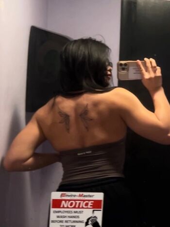Full leaked Banhmibaddie private photo