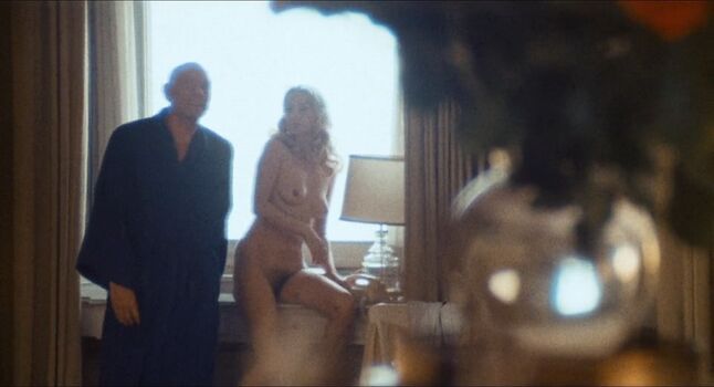 Full leaked Barbara bouchet private photo