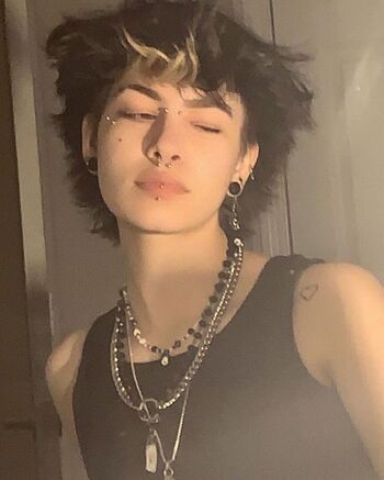 Full leaked Barbedwirepixie private photo