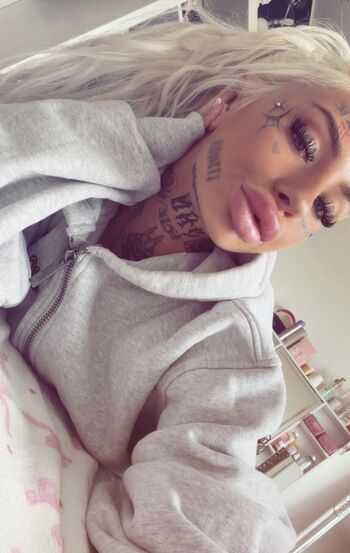 Full leaked Barbie ink private photo