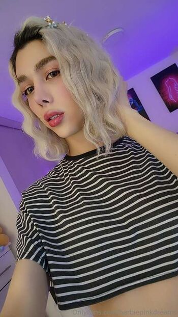 Full leaked Barbiepinkdreams private photo