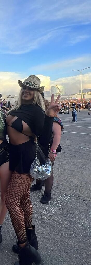 Full leaked Basedbritt page private photo