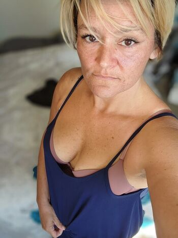 Full leaked Basedmama page private photo