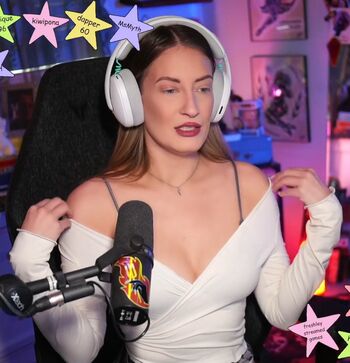 Full leaked Basicwitgirl page private photo