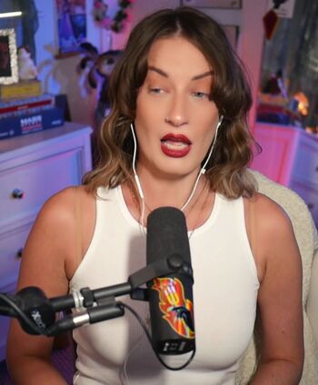 Full leaked Basicwitgirl page private photo