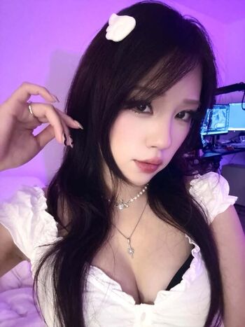 Full leaked Basiilleaf private photo