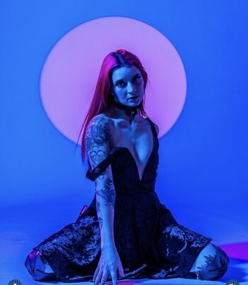 Full leaked Basskittenblue page private photo