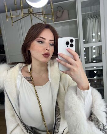 Full leaked Batoul hasroumi private photo