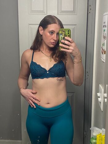 Full leaked Battylilkiwi private photo