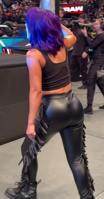Full leaked Bayley page private photo