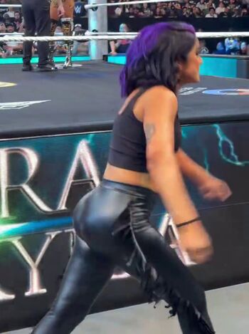 Full leaked Bayley page private photo