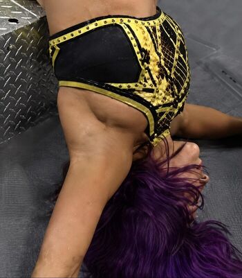Full leaked Bayley private photo