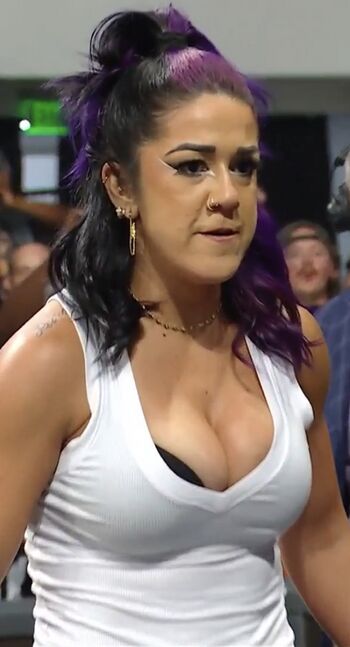 Full leaked Bayley private photo